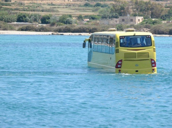 Bus Anfibio 009